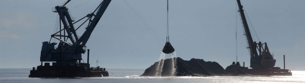 Royal Oil's Ultima 2100 Grease for Ultimate Protection